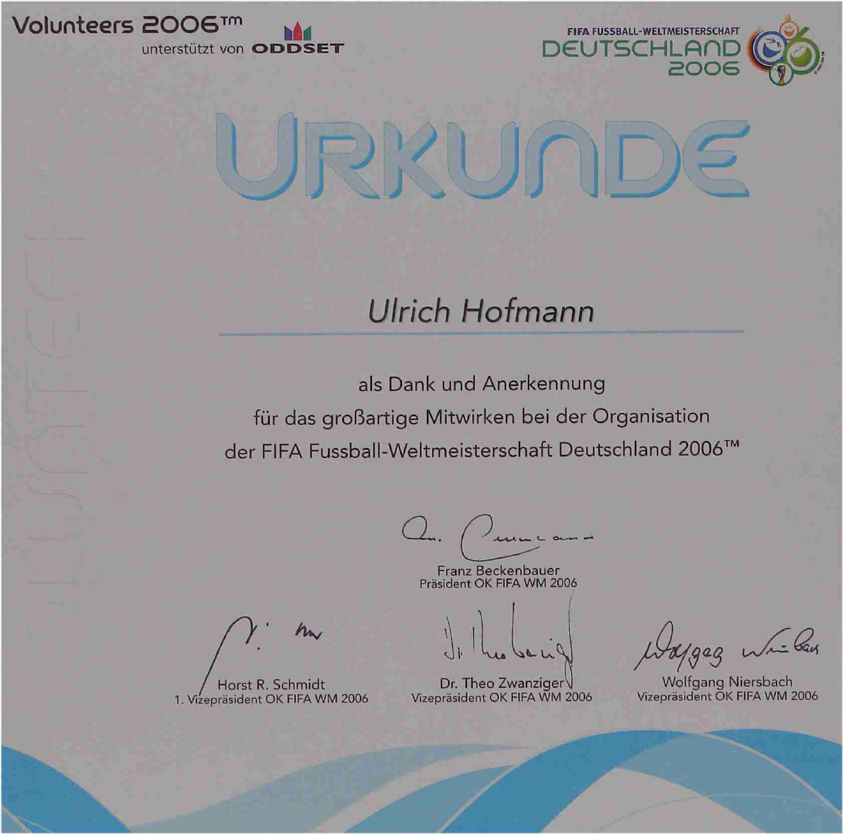 Eine Urkunde für Uli Hofmann für das Mitwirken bei der Organisation der Weltmeisterschaft zweitausendsechs